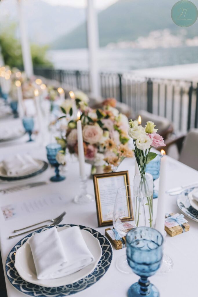 vibrant vase hire Dubai